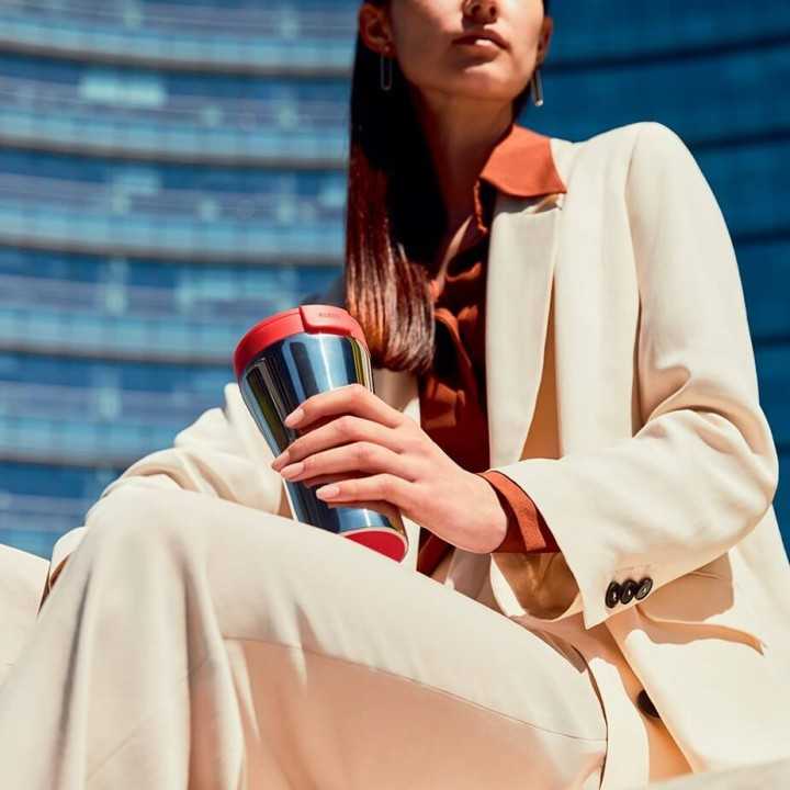 Alessi Caffa Rejsekrus 0,4L Rød Alessi Caffa Rejsekrus 0,4L Rød