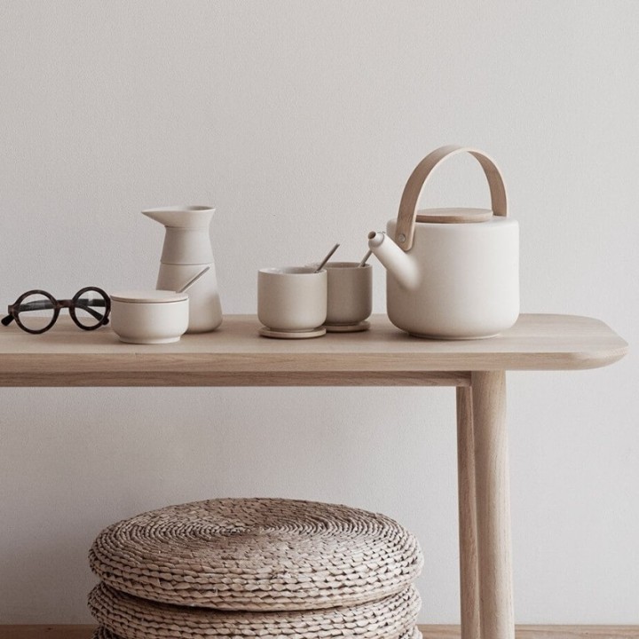 Stelton Theo Mug incl. coaster 1 pc Sand