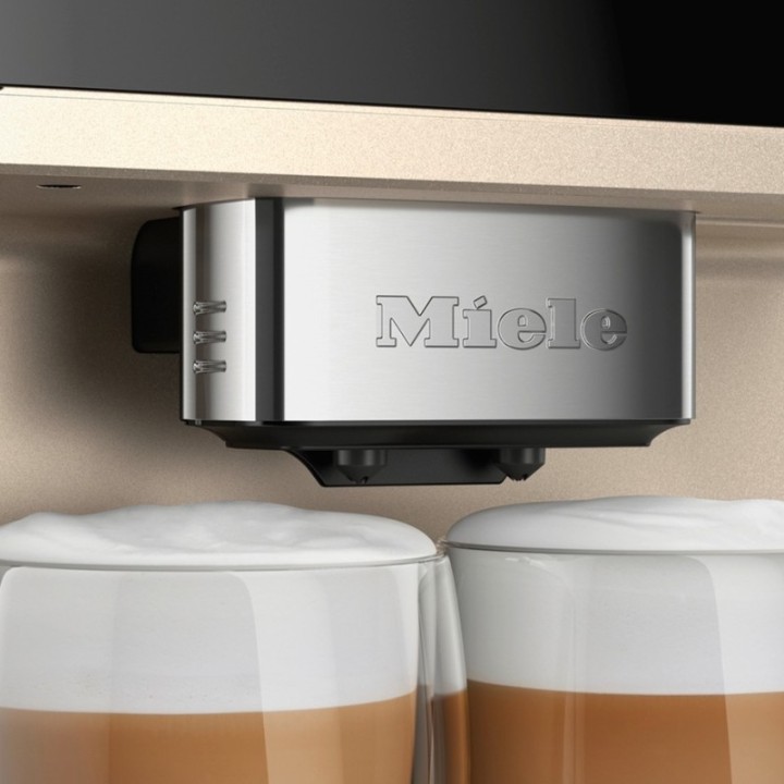 Miele CM 6360 MilkPerfection Obsidian Black CleanSteel Metallic