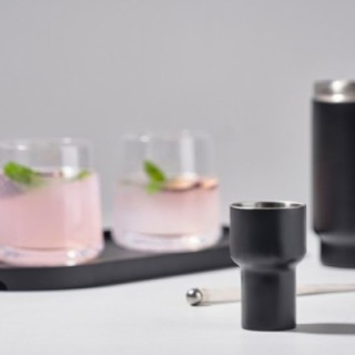 Zone Rocks measuring jigger 3/5 cl black