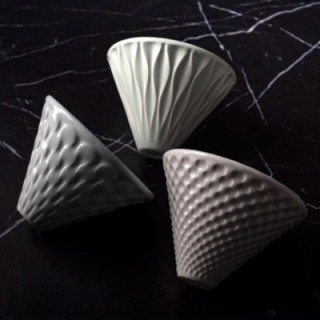 Loveramics Brewers Strong Dripper White 2-Cup.