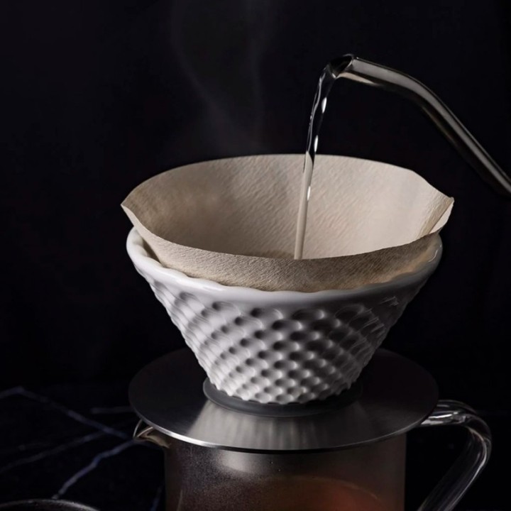 Loveramics Brewers Strong Dripper White 2-Cup.