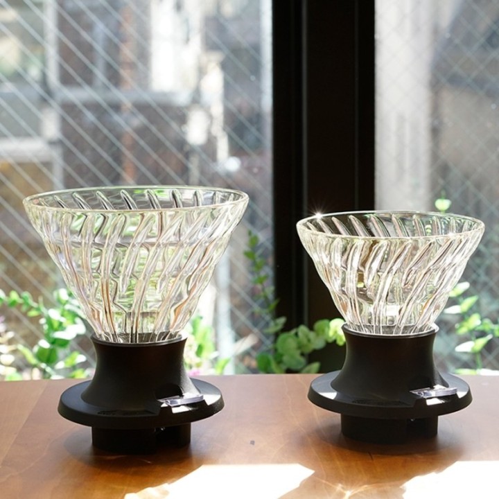 Hario Immersion Switch Dripper 2-cup. Includes 40 filters