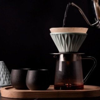 Loveramics Brewers Dripper Stand Mat Black