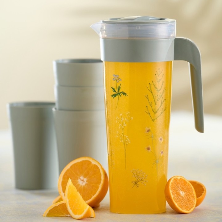 DAY Useful Everyday Jug Incl. 4 pcs Glasses 40 cl Green