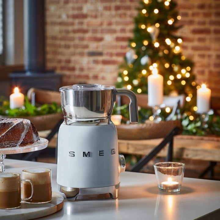 Smeg MFF11PBEU Milk Frother Pastel Blue