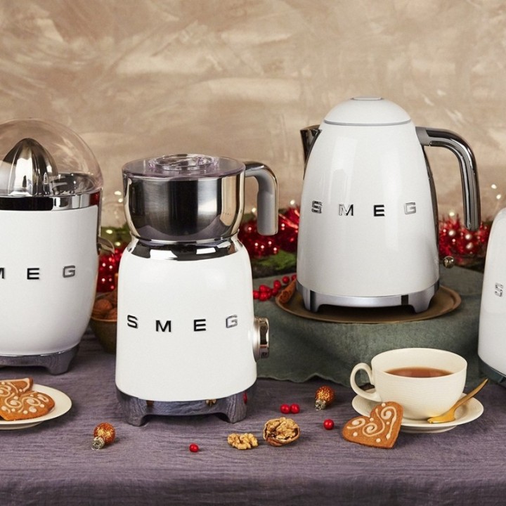 Smeg MFF11WHEU Milk Frother White