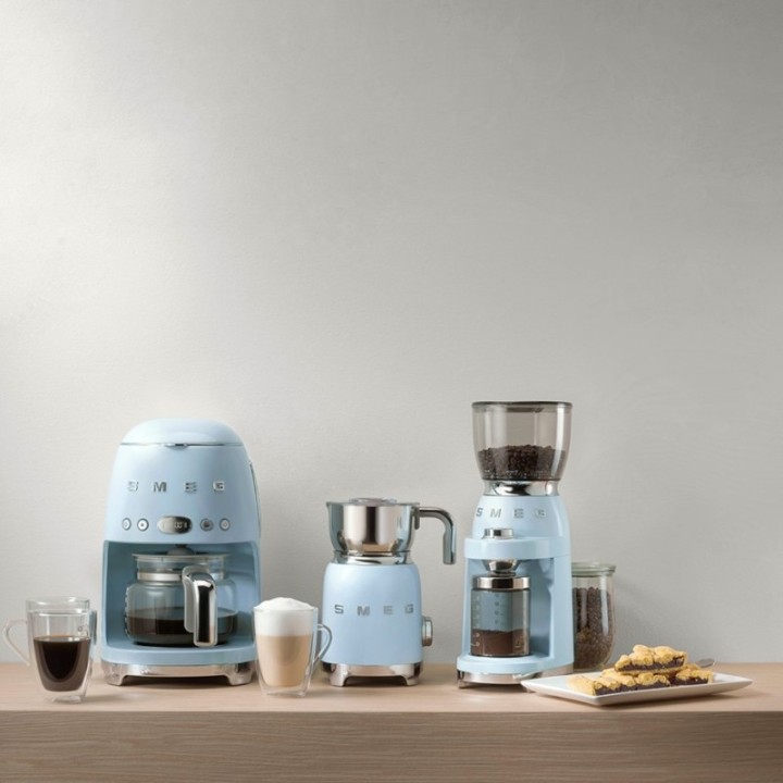 Smeg DCF02PBEU Drip Coffee Maker Pastel Blue