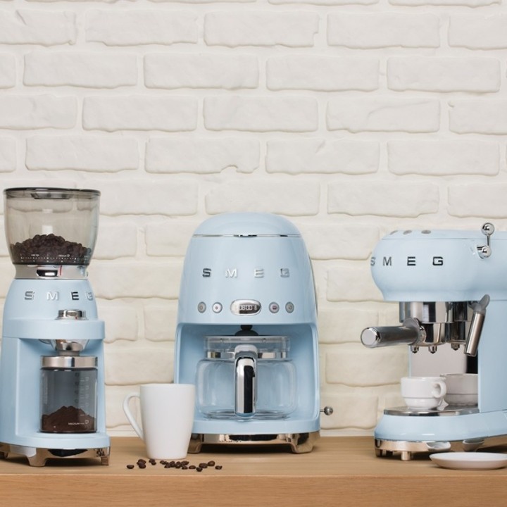 Smeg DCF02PBEU Drip Coffee Maker Pastel Blue