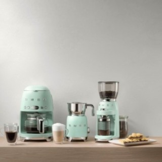 Smeg DCF02PGEU Drip Coffee Maker Pastel Green