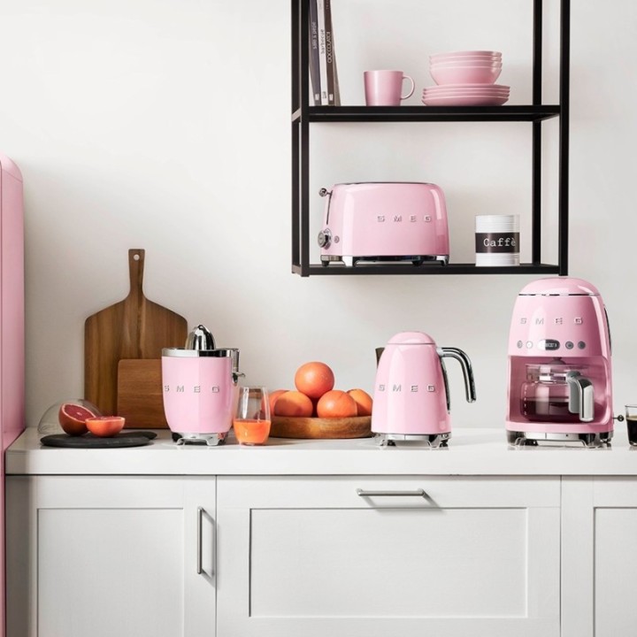 Smeg DCF02PKEU Drip Coffee Maker Pink