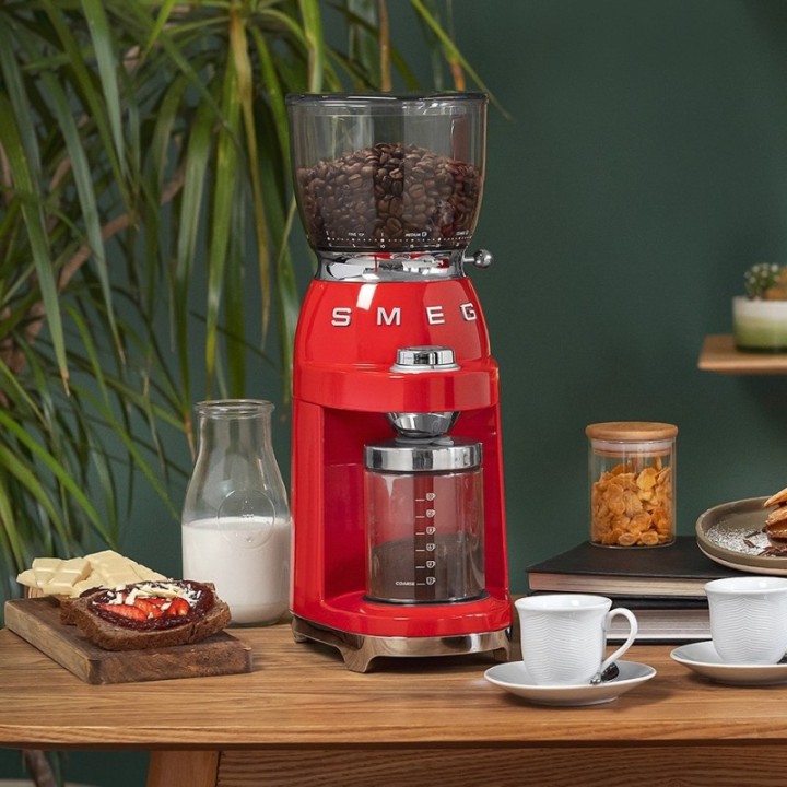 Smeg CGF01RDEU Coffee grinder Red