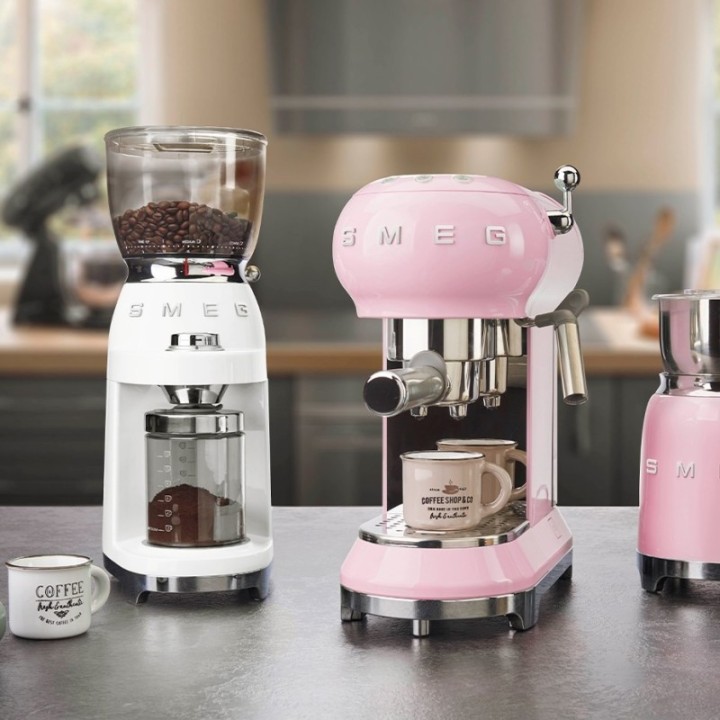 Smeg CGF01WHEU Coffee Grinder White