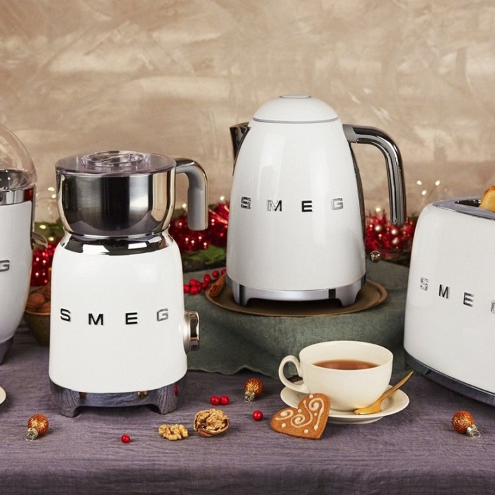 Smeg KLF03WHEU Electric Kettle 1.7L White