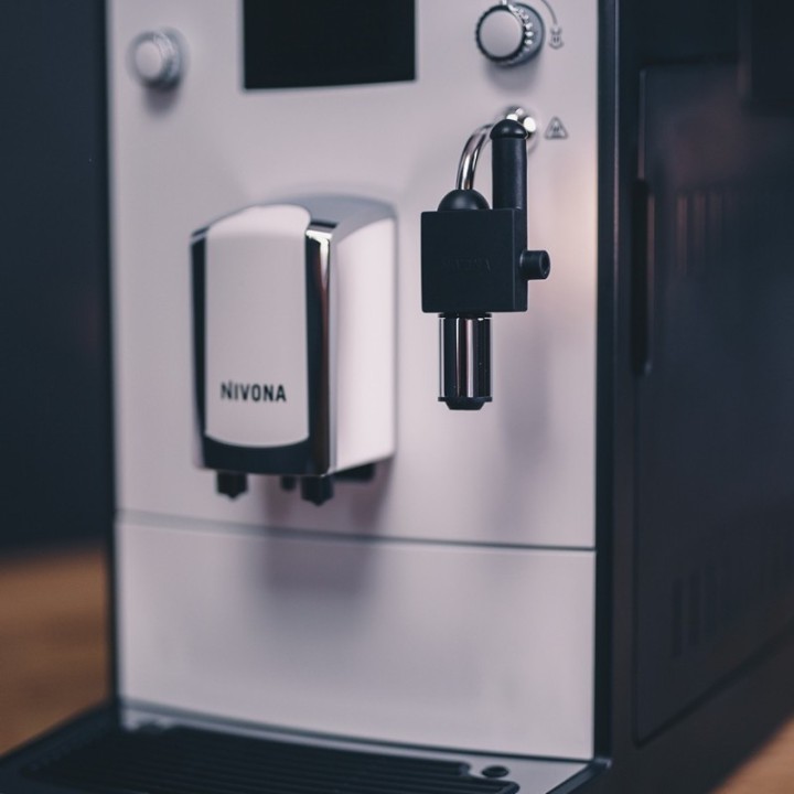 Nivona NICR 560 White Espresso Machine Incl. 4.2 kg Rigtig Kaffe