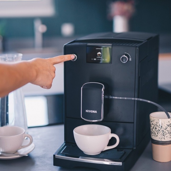 Nivona NICR 690 Matte Black Espresso Machine Incl. 4.2 kg Rigtig Kaffe