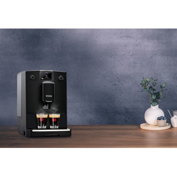 Nivona NICR 690 Matte Black Espresso Machine Incl. 4.2 kg Rigtig Kaffe