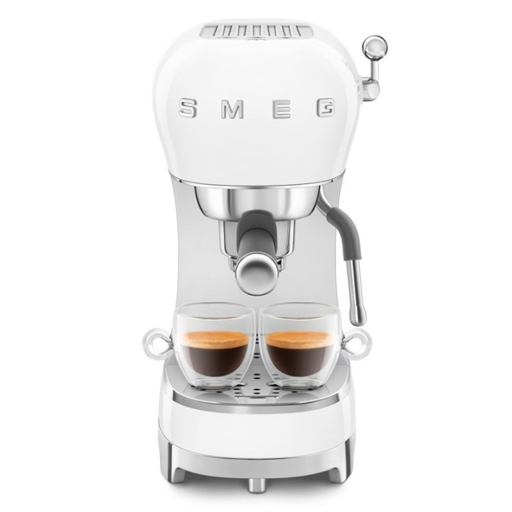 Smeg ECF02WHEU Espresso machine White