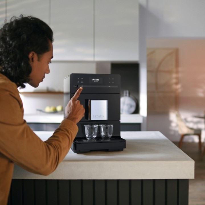 Miele CM 5410 Silence Obsidian Black Espresso Machine