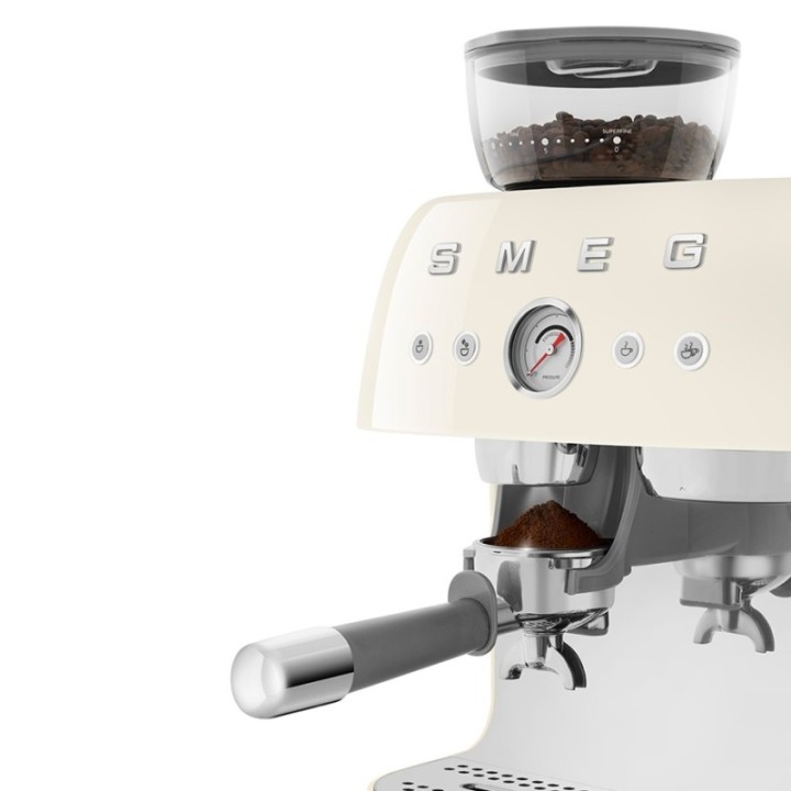 Smeg EGF03CREU Manual espresso machine Incl. grinder Cream