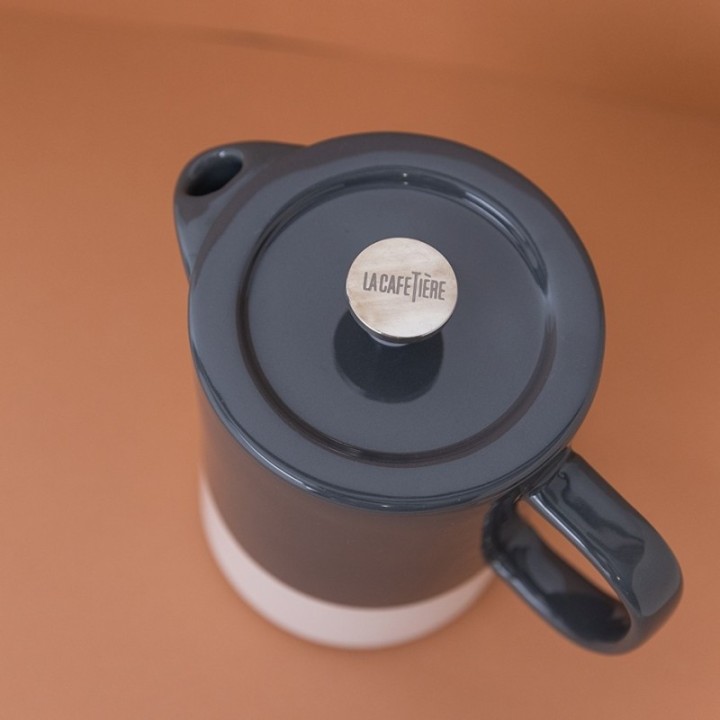 La Cafetière Barcelona 6-Cup French Press incl. Mug Cool Grey