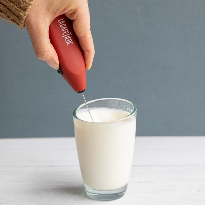 La Cafetière Milk Frother Red
