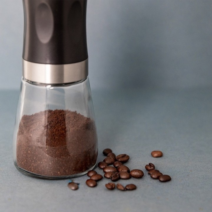 La Cafetière Manual Coffee Grinder Black