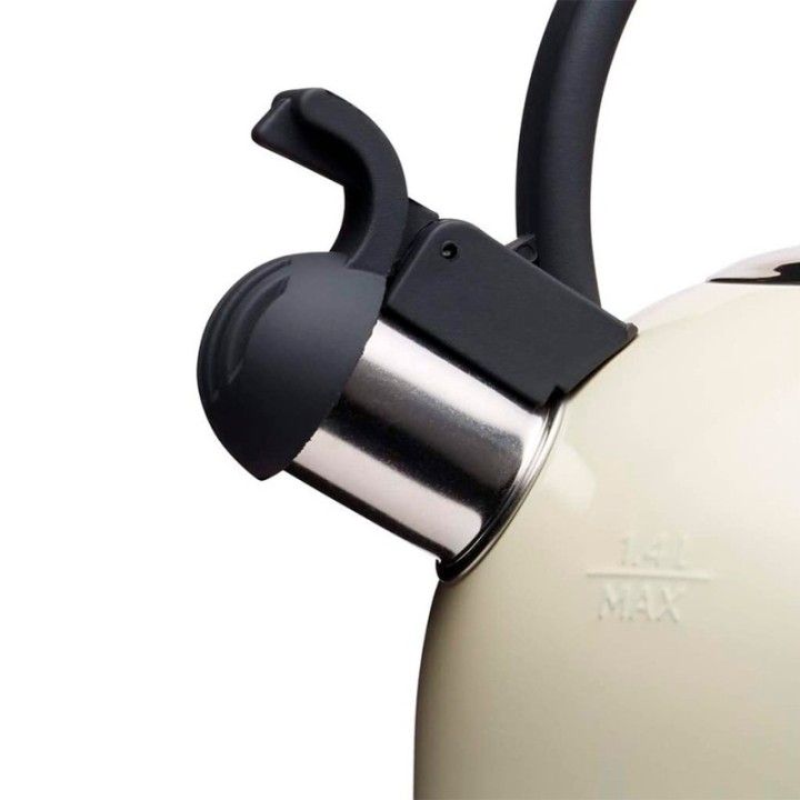 Living Nostalgia Antique 1.4 L Kettle Cream