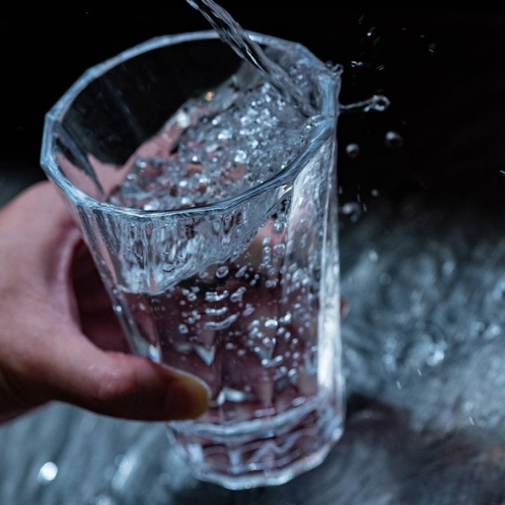 Loveramics Twisted Latte Glass 36 cl 1 pc Clear