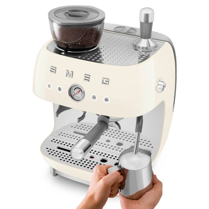 Smeg EGF03CREU Manuel espressomaskine Inkl. Mælkekande & 1,5kg Rigtig Kaffe