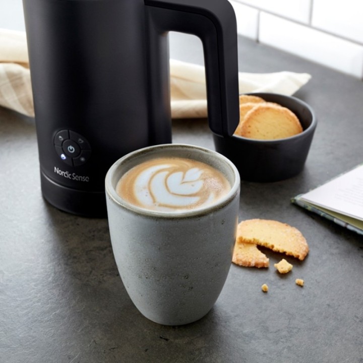 Nordic Sense Mælkeskummer Mat Sort