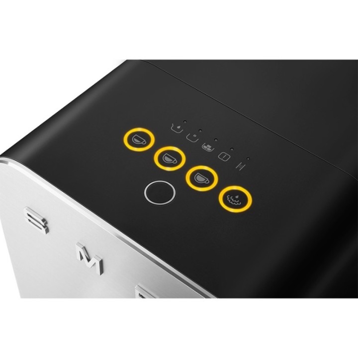 Smeg BCC12BLMEU Sort Inkl. Mælkekande 0,35L & Crema Intenso 1kg