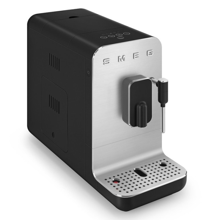 Smeg BCC12BLMEU Sort Inkl. Mælkekande 0,35L & Crema Intenso 1kg