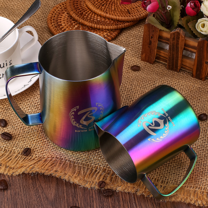 Barista Space Sandy Rainbow Mælkekande 0,45L Titanium