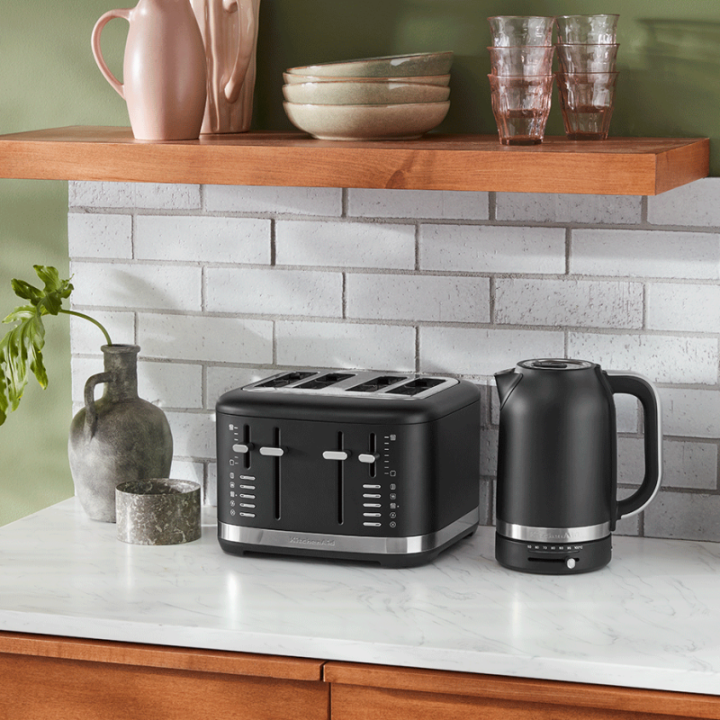 KitchenAid 5KEK1701EBM Elkedel 1,7 L Mat Sort