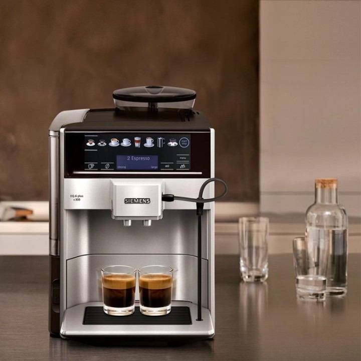 Siemens TE653M11RW EQ6 Plus s300 Espressomaskine Inkl. Mælkebeholder & 2 kg Rigtig Kaffe Hele kaffebønner