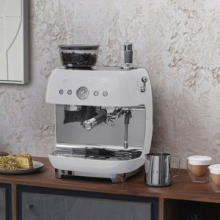 Smeg EGF03WHEU Manual espresso machine Incl. grinder White