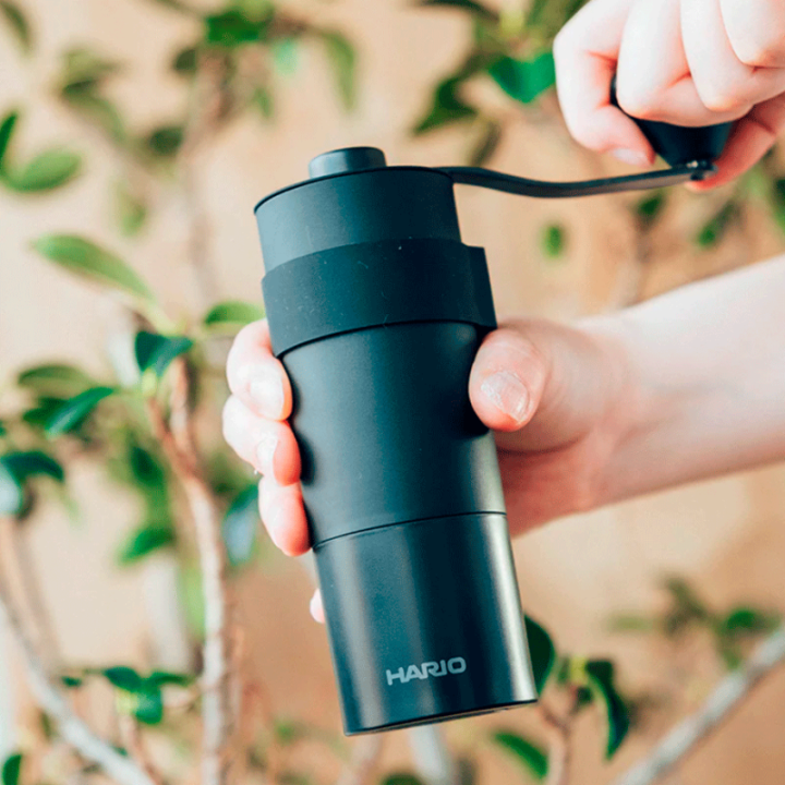 Hario Mini Black PRO Manuel Kaffemølle Rustfri Stål