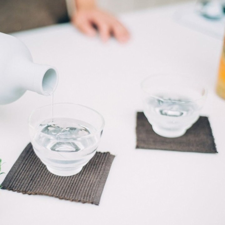 Hario Filter-In 0,75 L Istebrygger m. 2 glas Inkl. Østerlandsk Thehus Tivoli Carousel Tea 125g & Tivoli Pantomime Tea 125g