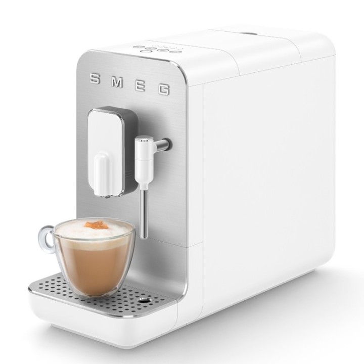 Smeg BCC12WHMEU Espressomaskine Hvid Inkl. Mælkekande 0,35L & Rigtig Kaffe Crema Intenso 1kg Hele kaffebønner