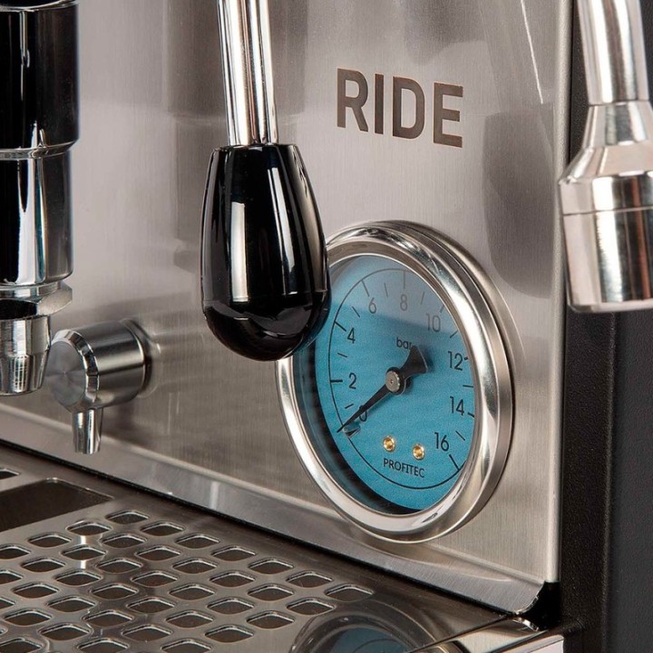 Profitec RIDE Espressomaskine Inkl. Eureka Mignon Libra Chrome/Mat Sort Espressokværn, Knockbox & Mælkekande 0,5L