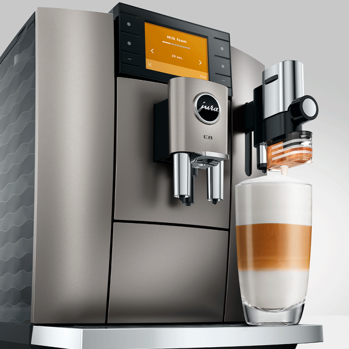 Jura E8 (ED) Midnight Silver Espressomaskine Inkl. Startpakke (DK sprog), Pleje, Filtre, Mælkebeholder & 3kg Crema Intenso