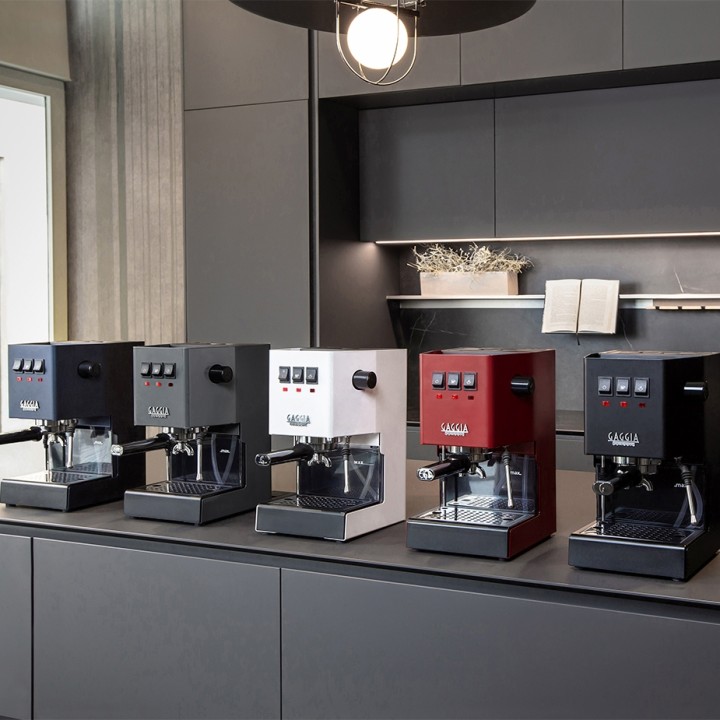 Gaggia Classic E24 Sort Espressomaskine Inkl. Eureka Mignon Zero 65 Speedy Mat sort Epsressokværn
