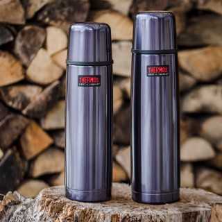 Thermos Light & Compact Termoflaske 0,75 L Midnight Blue