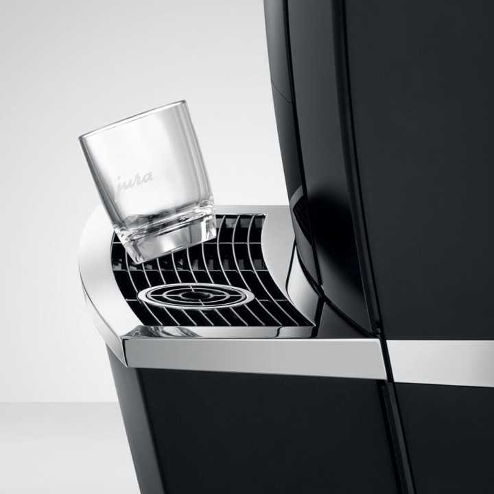Jura Giga X8 (EA) Espressomaskine Inkl. 1L Cooler, Pleje & 12kg Kaffe Jura Giga X8 (EA) Espressomaskine Inkl. 1L Cooler, Pleje & 12kg Kaffe
