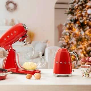 Smeg KLF03RDEU Elkedel 1,7L Rød Smeg KLF03RDEU Elkedel 1,7L Rød