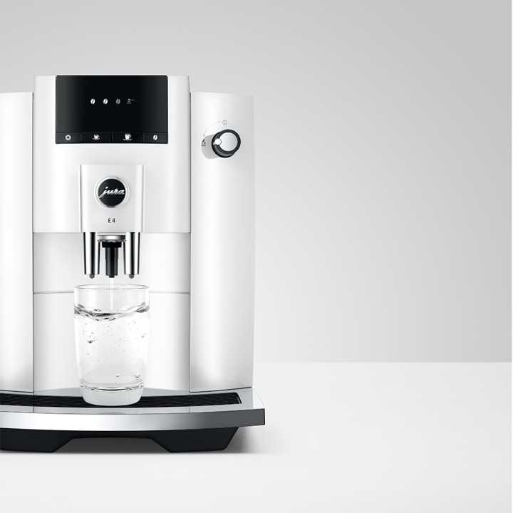Jura E4 (EA) Piano White Espressomaskine Inkl. Kopper & 500g Rigtig Kaffe Jura E4 (EA) Piano White Espressomaskine Inkl. Kopper & 500g Rigtig Kaffe