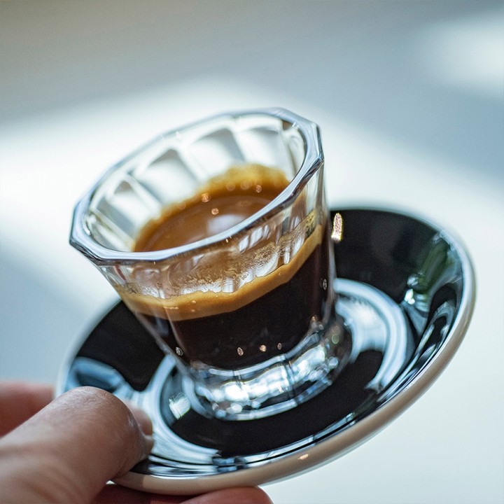 Loveramics Twisted Espresso Glas 7 cl 1 Stk Klar Loveramics Twisted Espresso Glas 7 cl 1 Stk Klar