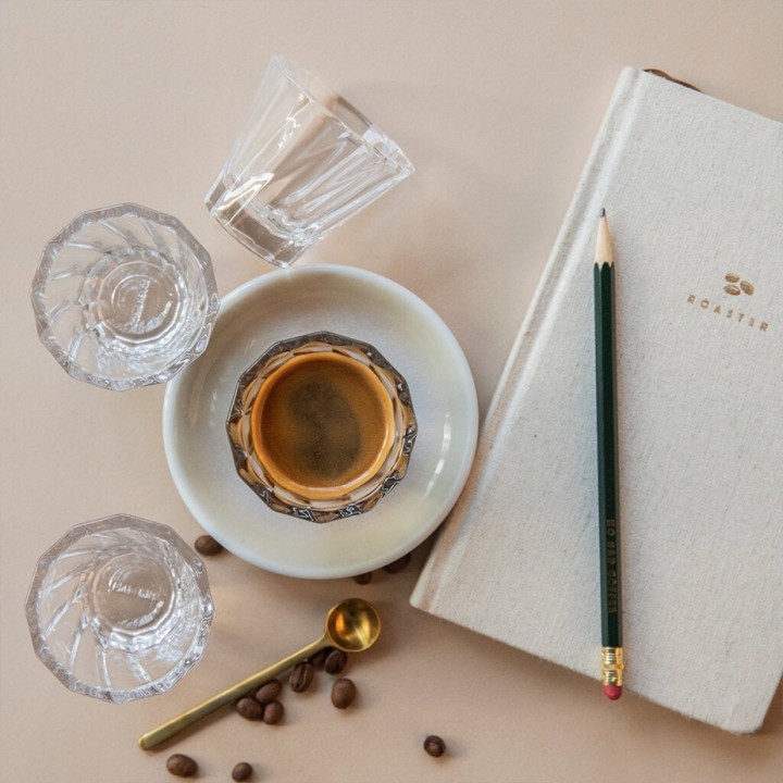 Loveramics Twisted Espresso Glas 7 cl 1 Stk Klar Loveramics Twisted Espresso Glas 7 cl 1 Stk Klar