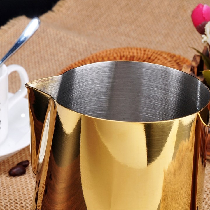 Barista Space Guld Mælkekande 0,35L Barista Space Guld Mælkekande 0,35L